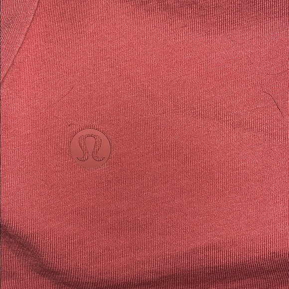 muscle tank top lululemon - Picture 3 of 4